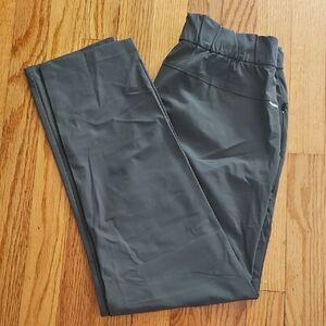 Vuori Women's "Miles" Ankle Pant SIZE SMALL